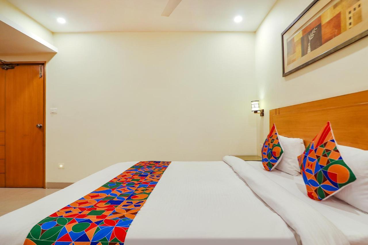 Fabhotel A&M - Nr Lv Prasad Institute, Banjara Hills Hyderabad Exterior photo