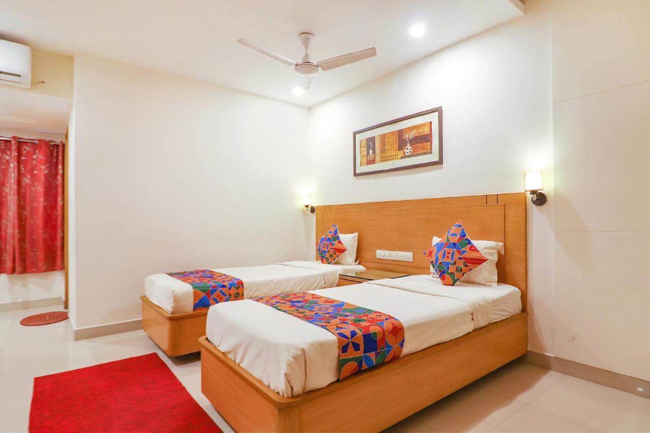 Fabhotel A&M - Nr Lv Prasad Institute, Banjara Hills Hyderabad Exterior photo