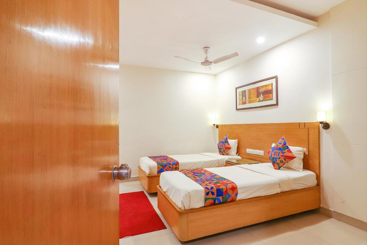 Fabhotel A&M - Nr Lv Prasad Institute, Banjara Hills Hyderabad Exterior photo